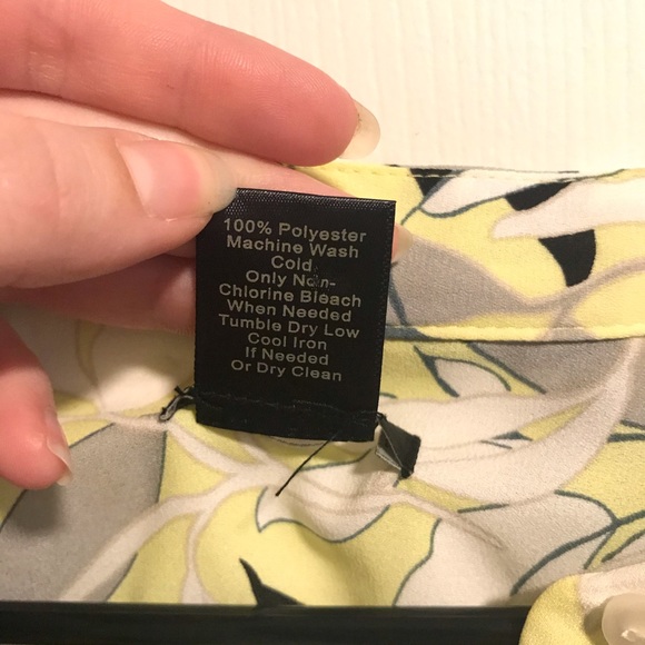 Ann Taylor Floral Blouse - Picture 6 of 7